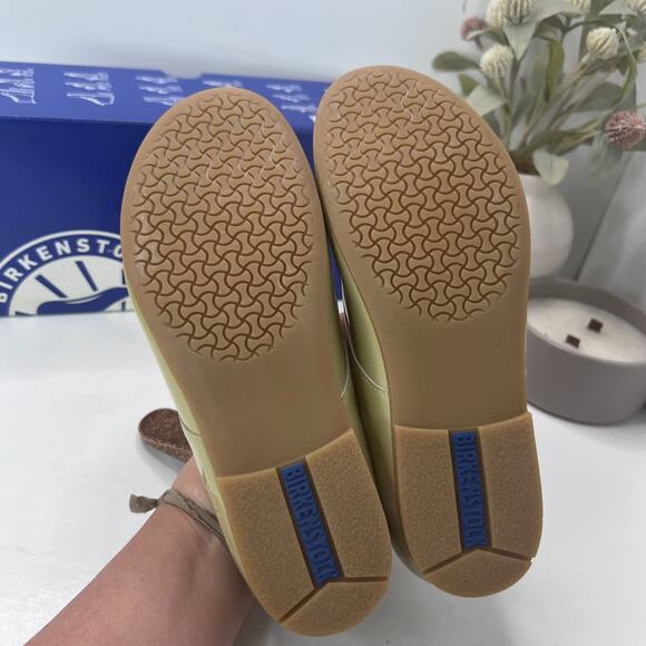 Birkenstock Saunders Patent Leather Clog Cloud Patent Women 5/Men 3 NWB Regular - Picture 8 of 10